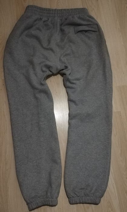 Corteiz сиво долнище