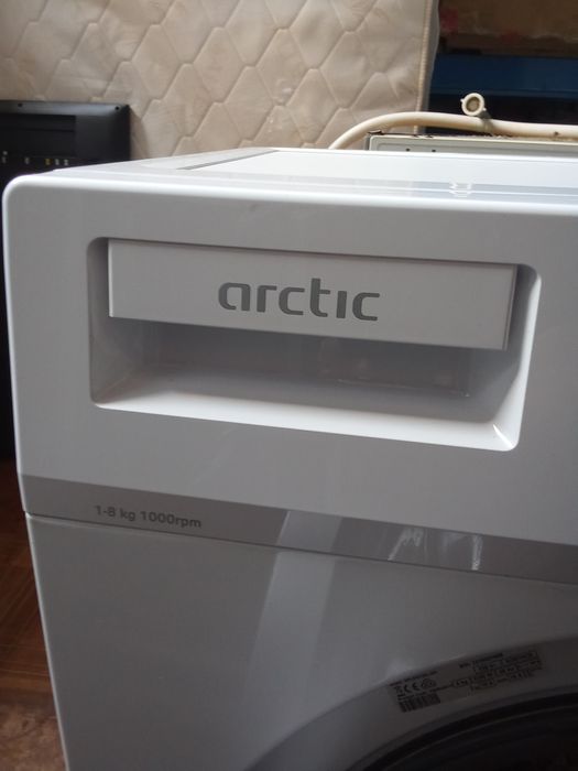Mașina spălat rufe Artic APL81013XLW3