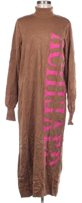 Удобна, ежедневна рокля