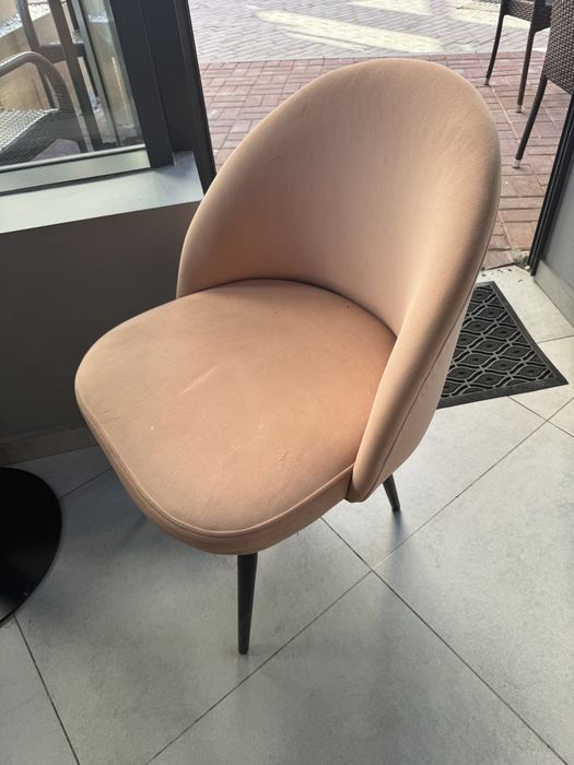 Продам стулья для кофеини и летника