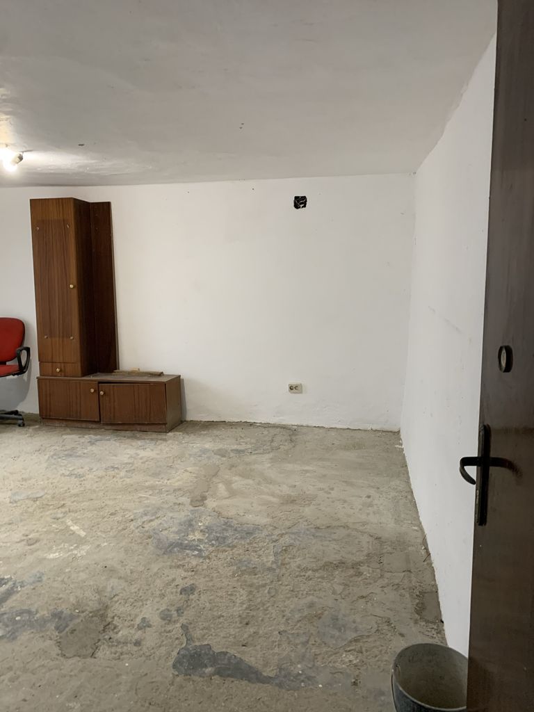 Дава се под наем Склад в Варна, Виница - 17 кв.м за 91.8 € - Снимка #2