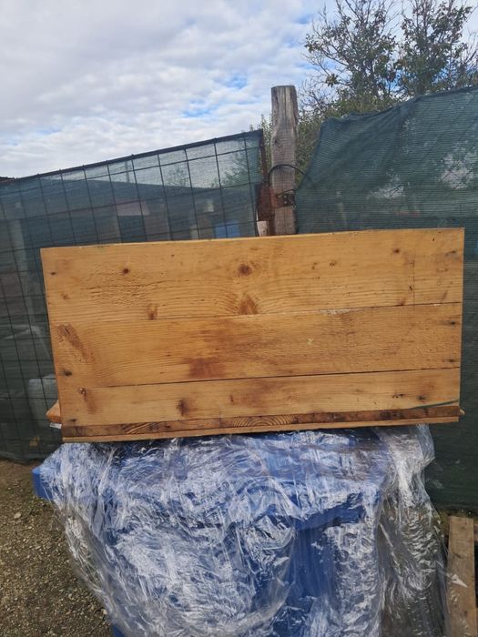 Cutie stupi fara rame si fara capac