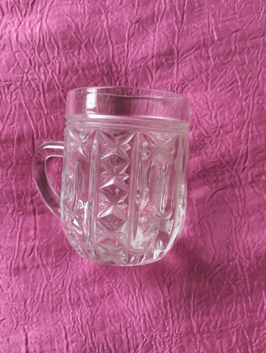 Продам кружки маленькие типа. Хрусталь