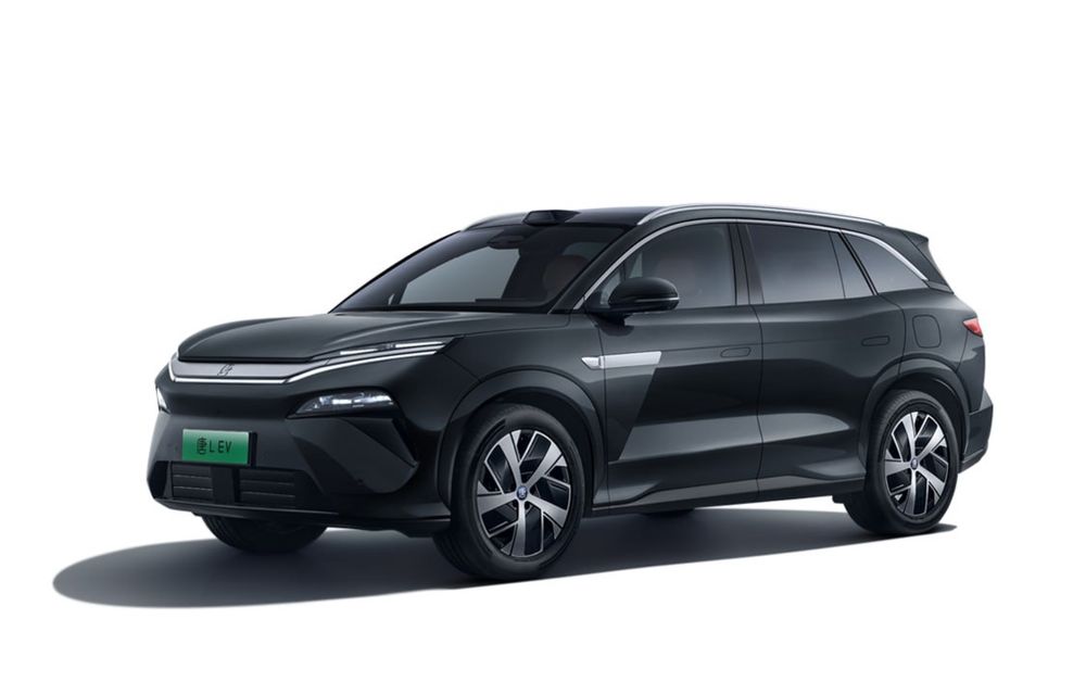 BYD Tang L 2025