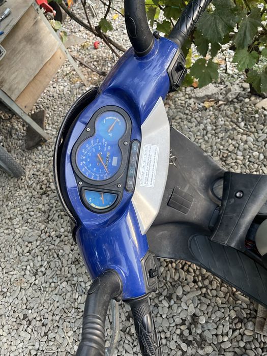 Scuter aprilia sr50 cu acte