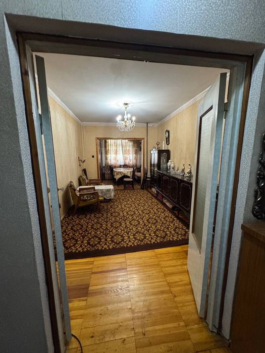 Юнусабад-19 Продажа 3х комнатная Улучшения планировка