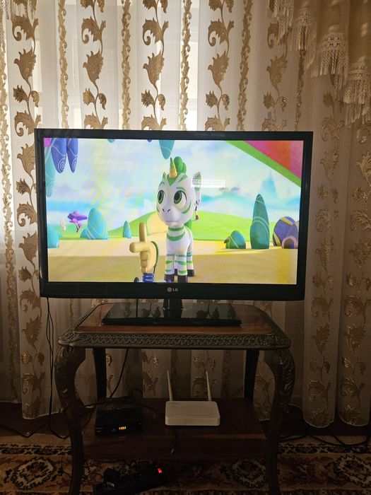 Телевизор LG сотилади