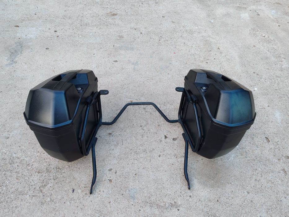 Cutii laterale bagaje side case giwi