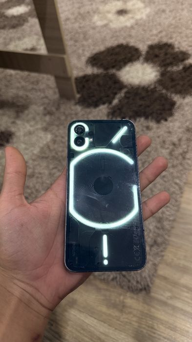 Продам Nothing Phone 1