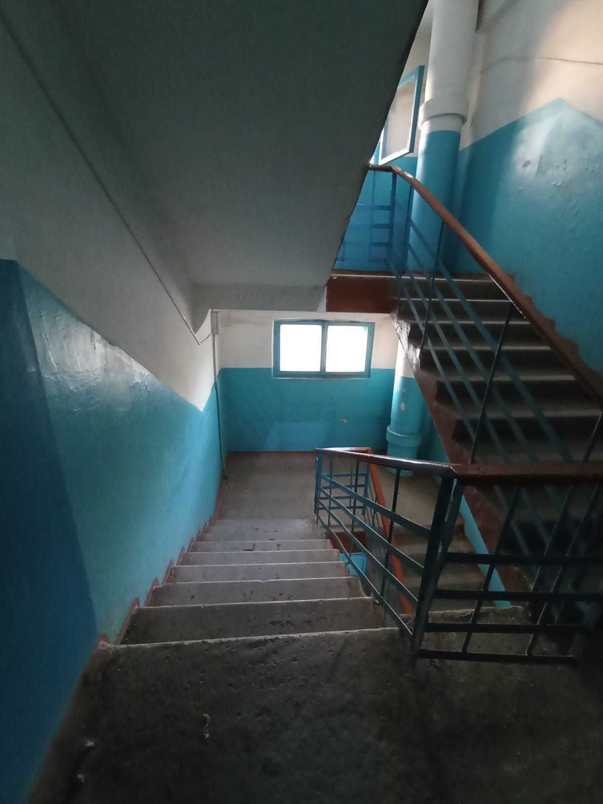 Продам 1 комн. квартиру в Уральске