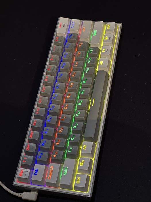 Продам клавиатуру Red Dragon Fizz k617r
