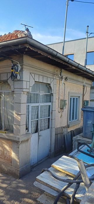 Casa cu teren str Raului nr 146