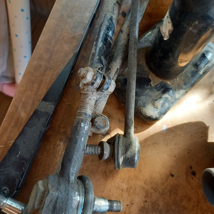 Запчасти для машины жигули 2114