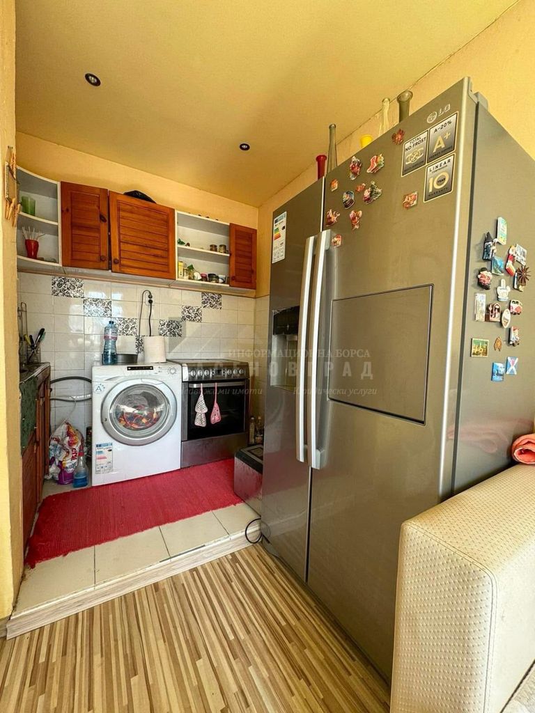 Продава се Етаж от къща в Асеновград - 200 кв.м за 663 €/кв.м - Снимка #1