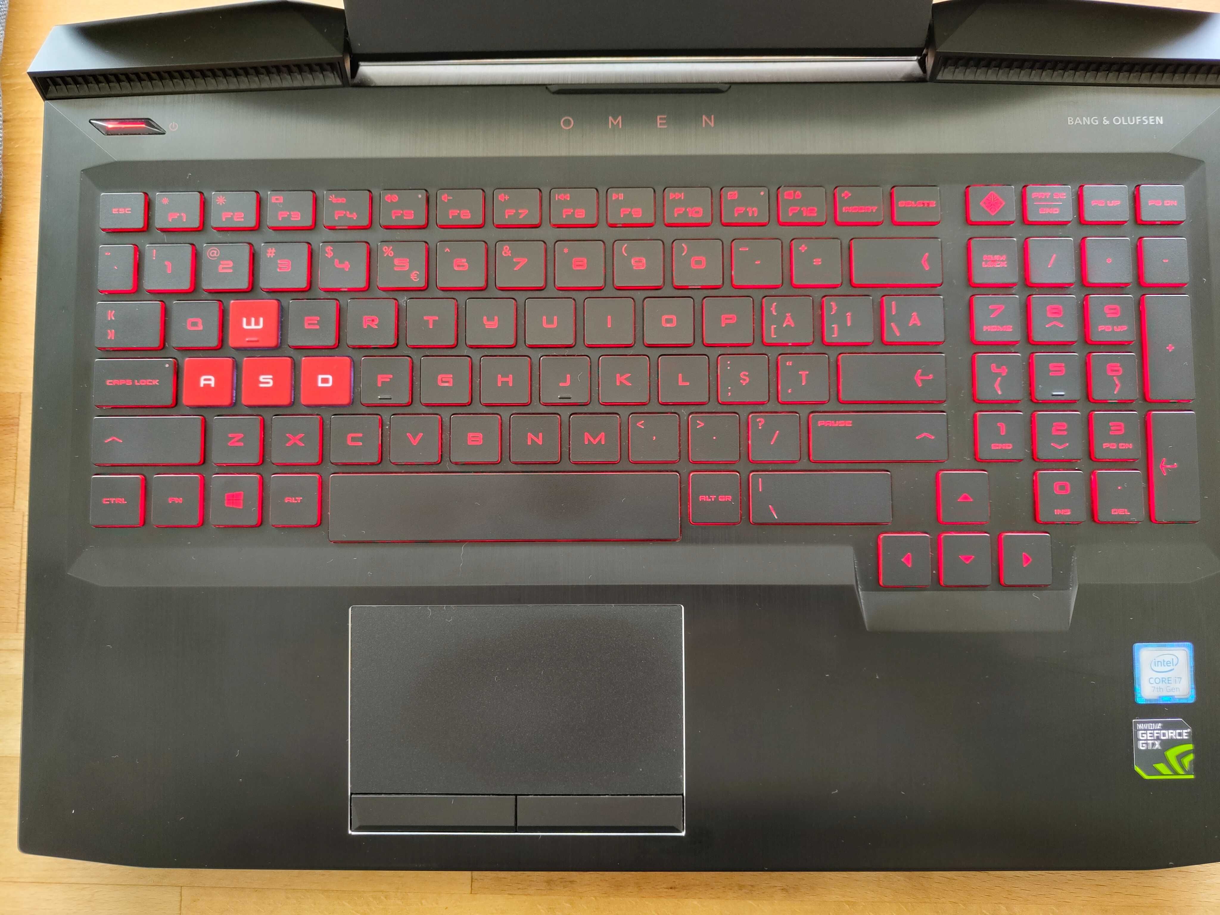 Laptop HP Omen 15-ce008nq, Intel Core i7-7700HQ