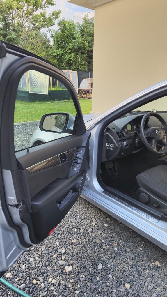 Mercedes-Benz c 220 CDI