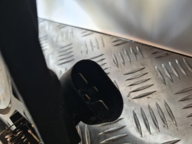 Electroventilator 4 pini Opel Corsa C facelift 1.0 i; 1.2 i; 1.4 i Z10