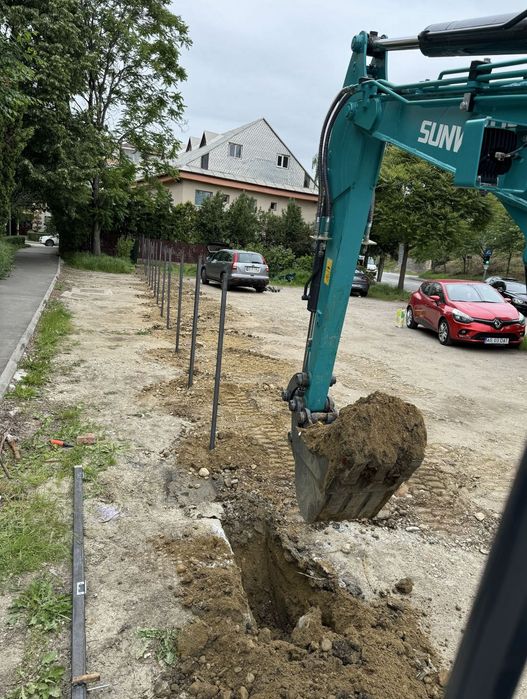 Inchiriere Miniexcavator utilaje