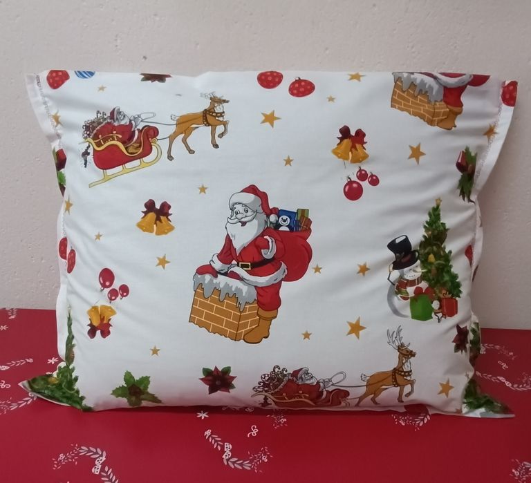 Калъфки с коледен десен