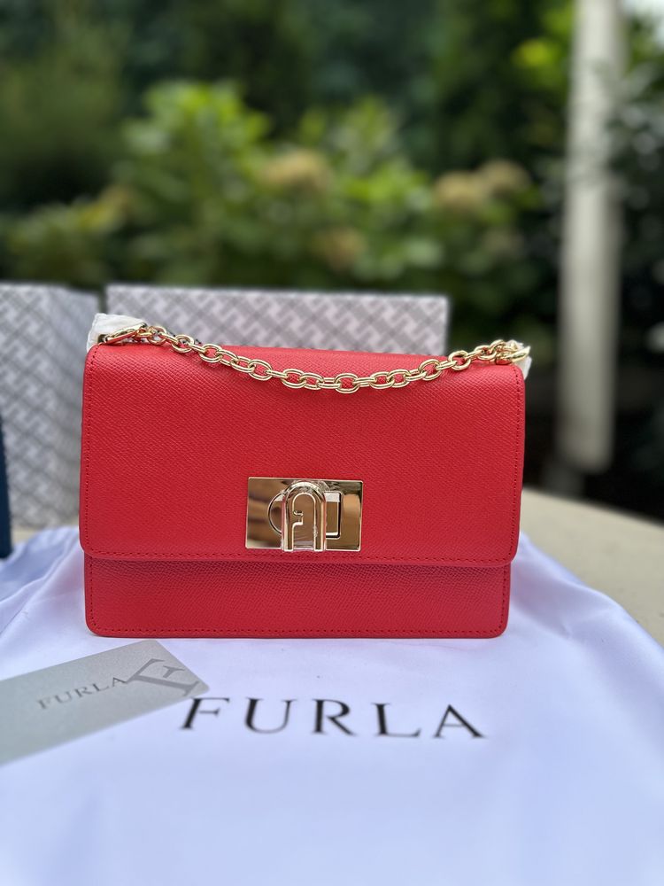 Чанти Furla Metropolis - естествена кожа сафиано