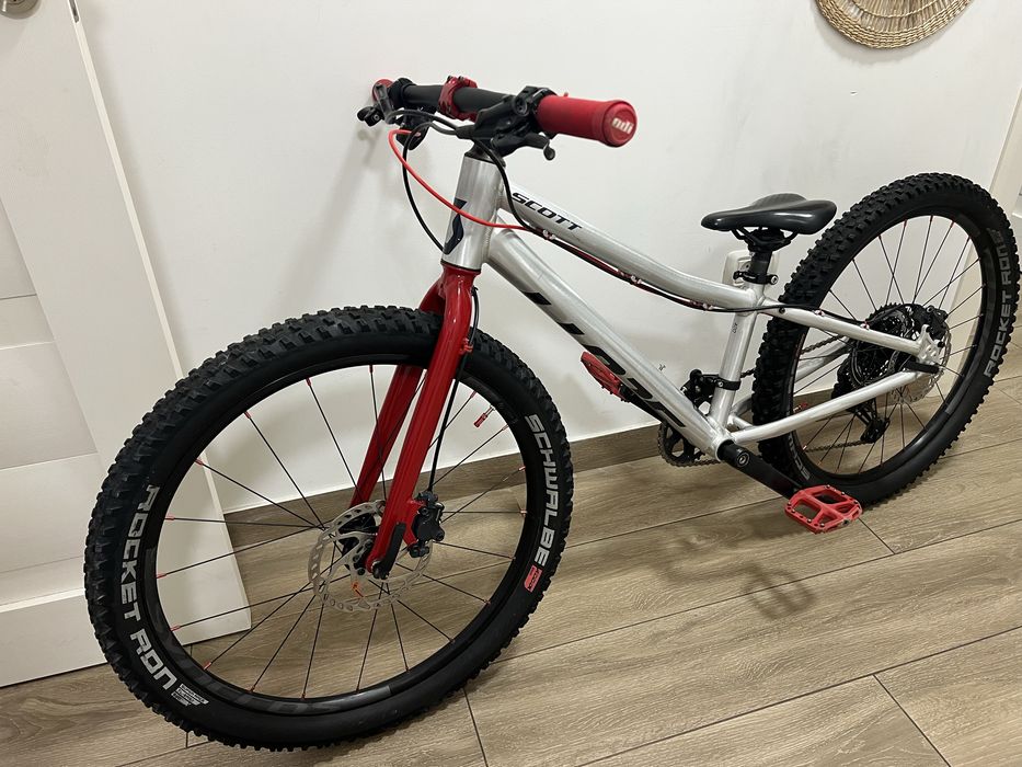 Scott scale rc 400, roti 24”