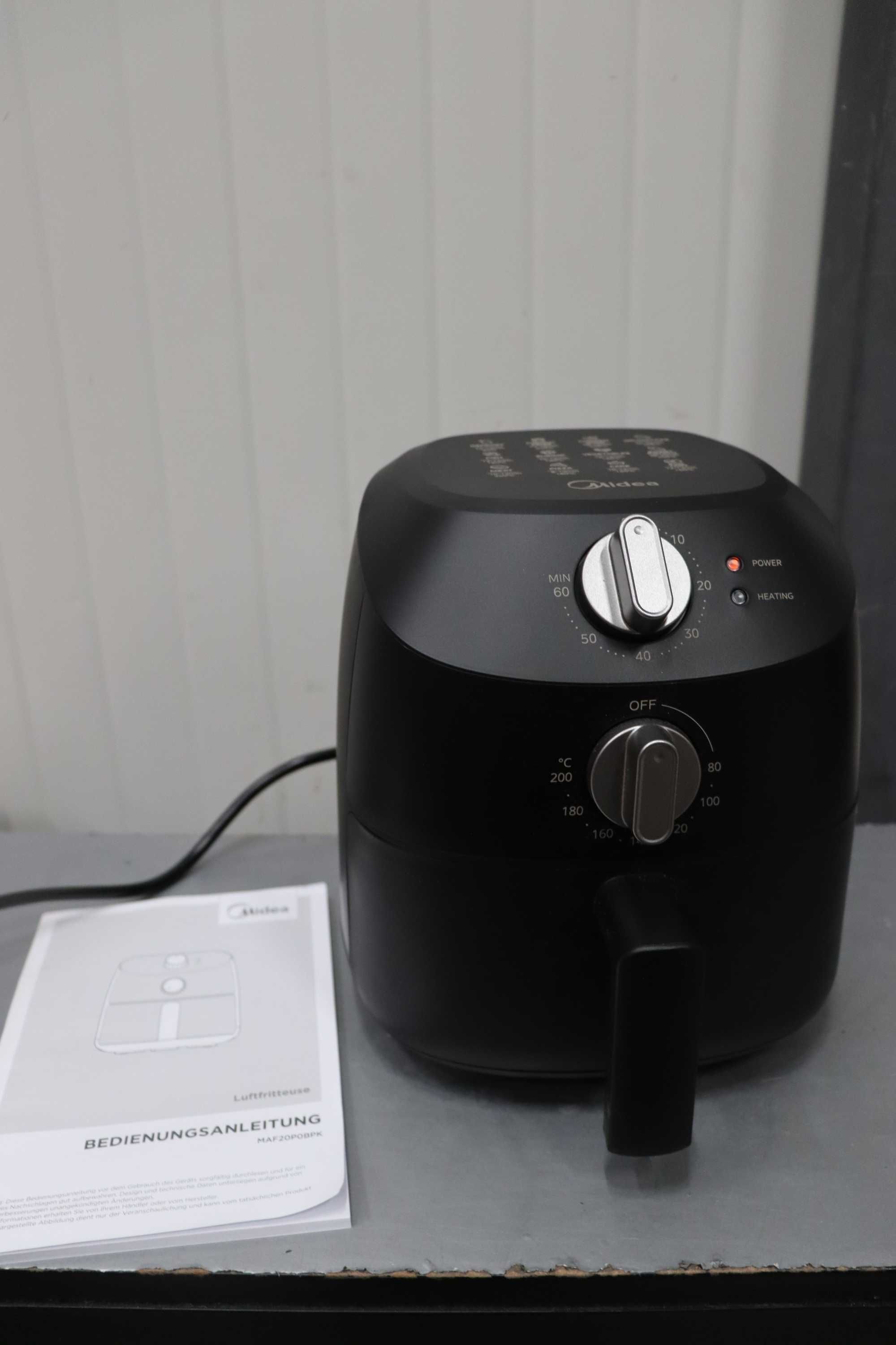 Еър фрайер Midea Compact 2L
