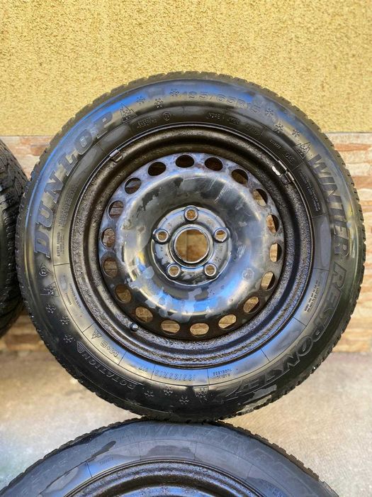 Cauciucuri de iarna 195 65 15+jante otel 15 5x112pt vw seat skoda Audi