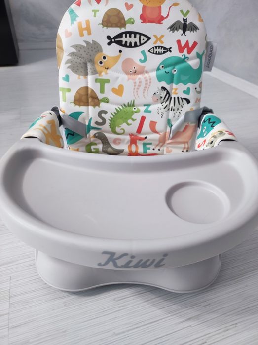 Înălțător scaun bebe pentru masa