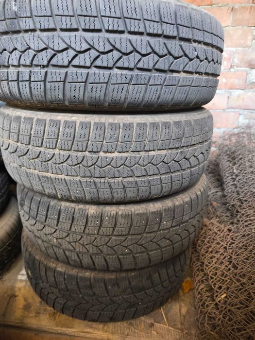 Jante otel cu cauciucuri iarna Skoda Rapid