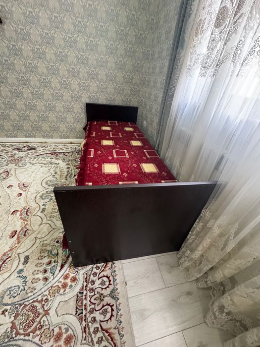 Кровать одноместная в количестве 2 единиц