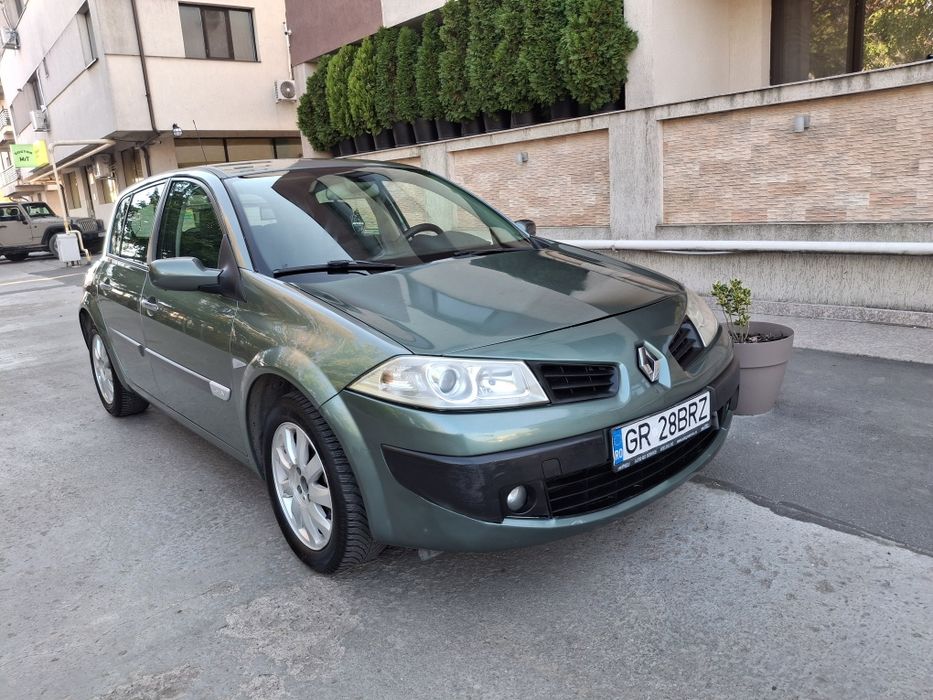 Renault megane 2 1.6 benzină euro 4 fab.2006 
fab.2006
benzina 112cp ,