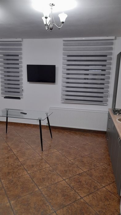 Închiriez apartament ultracentral!