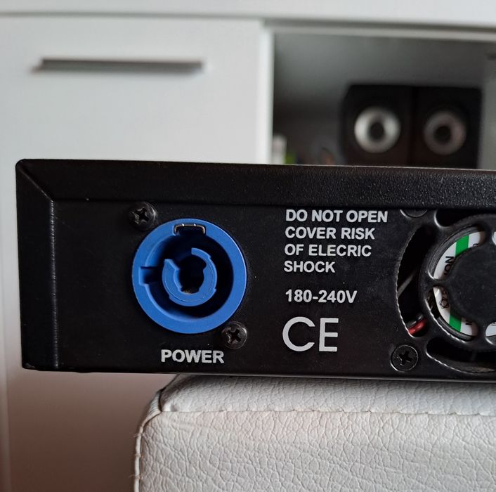 Крайно стъпало висококачествено "Ventsel" 1U 2x1000W