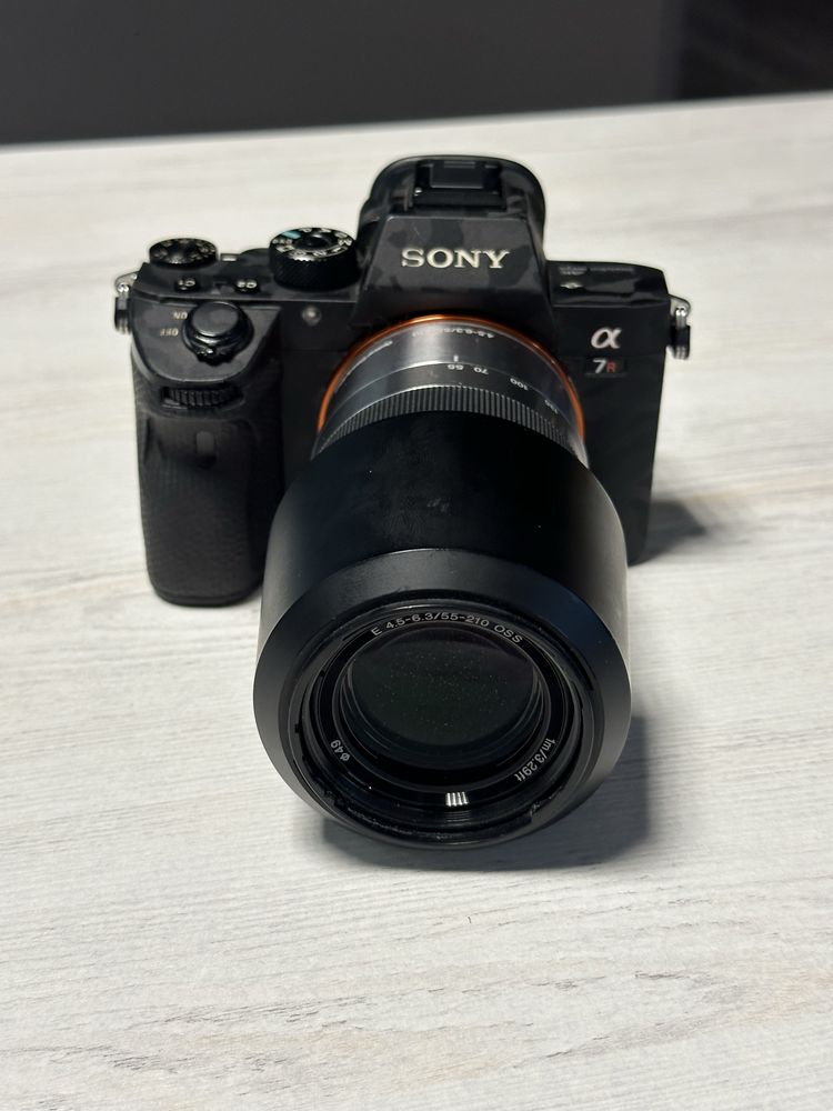 Sony alpha a7 r III + 55 210 mm линза