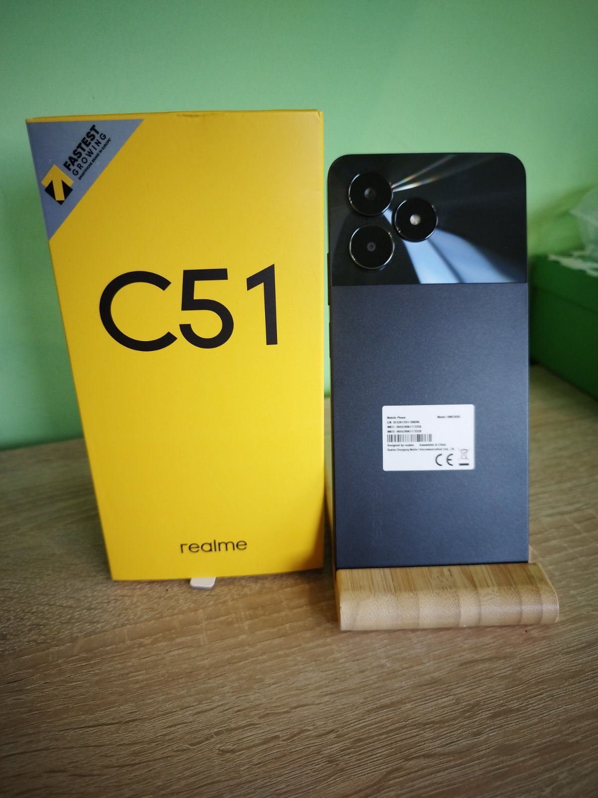 Телефон Realme C51 нов