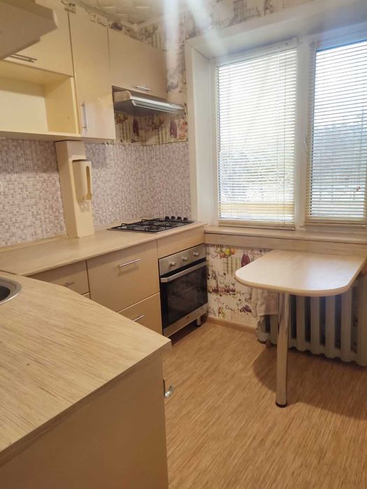 Трёхкомнатная КЖБИ дешево