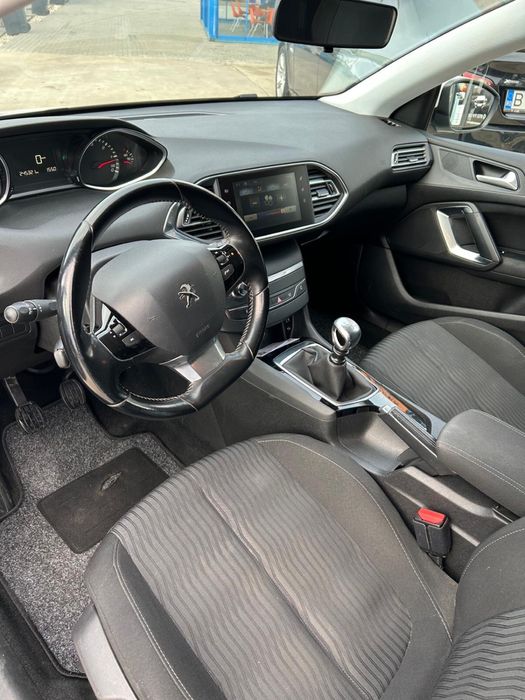 Peugeot 308 2016 ,motor 1,6 disel manuala