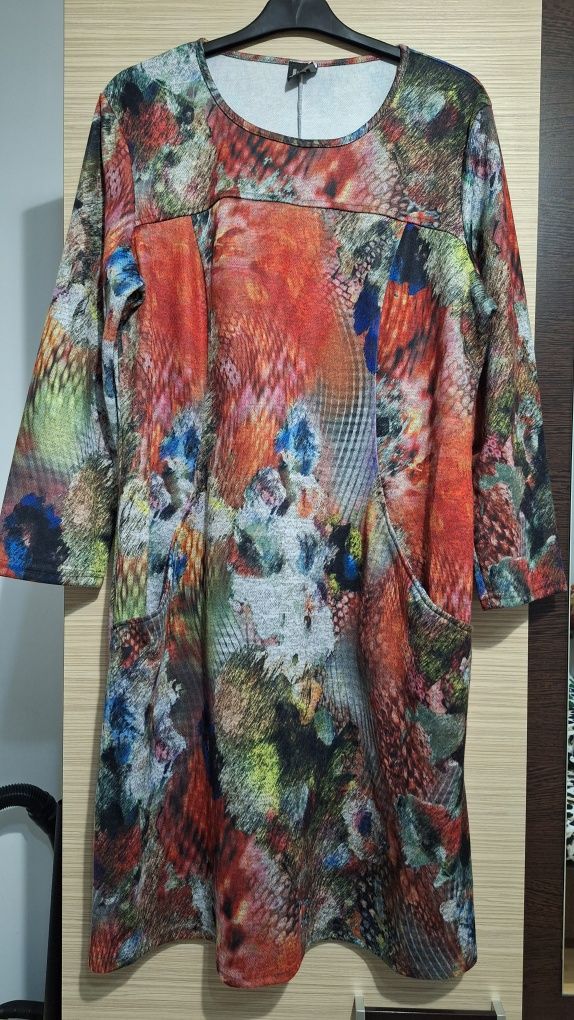 Rochie cu maneca lungă