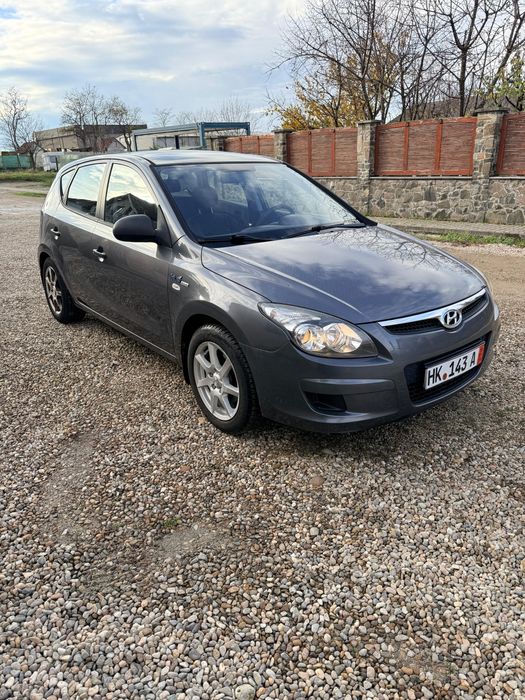 Hyundai i30 an 2010 1.6CRDI Pret 2999€uro