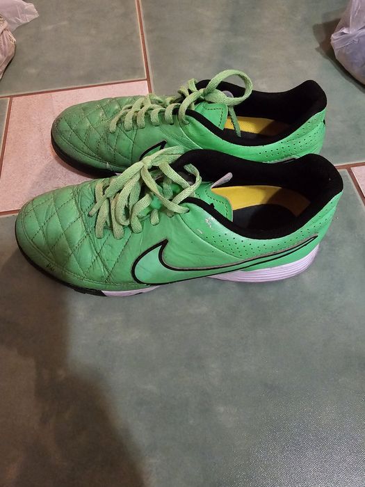Pantofi fotbal copii Nike Tempo