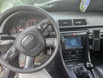 Vand audi a4 b7 2.0 tdi 140 cp !!Avariat!!