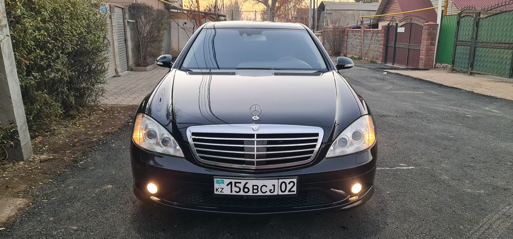 Mercedes-Benz S500 AMG