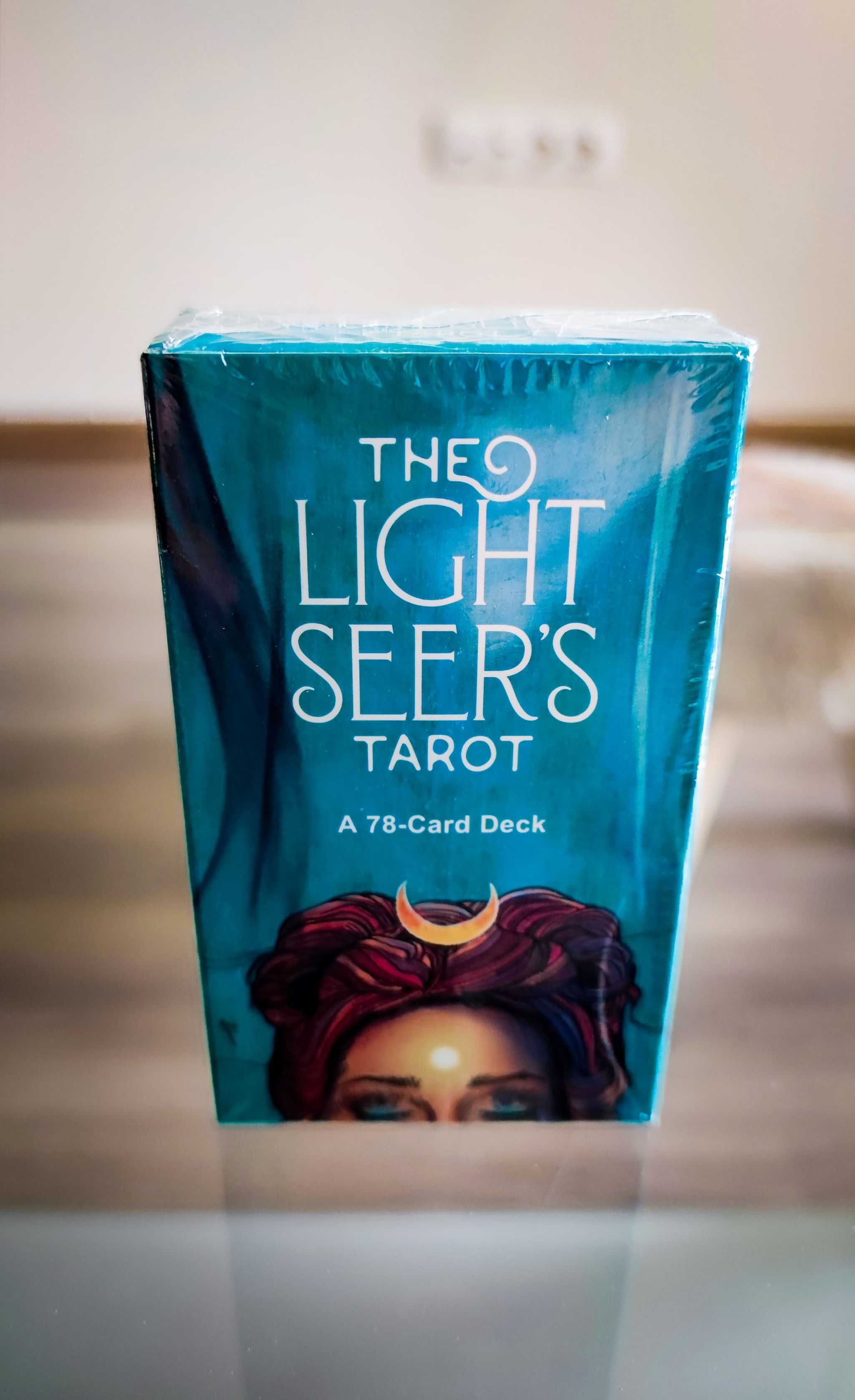 Нови, неразопаковани! 78 карти таро The Light Seer's Tarot