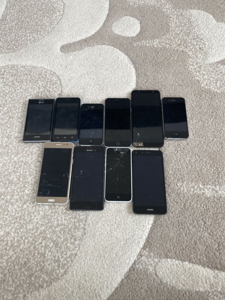 Schimb lot telefoane nefunctionale cu iphone 4 functional