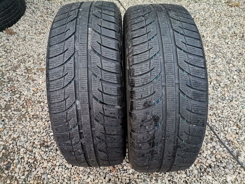 Anvelope iarna 215/60r16 Toyo