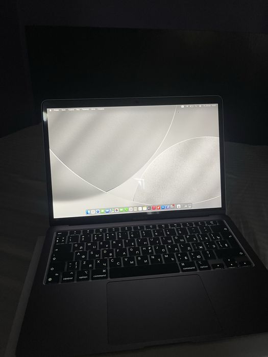 Macbook air на гарантии