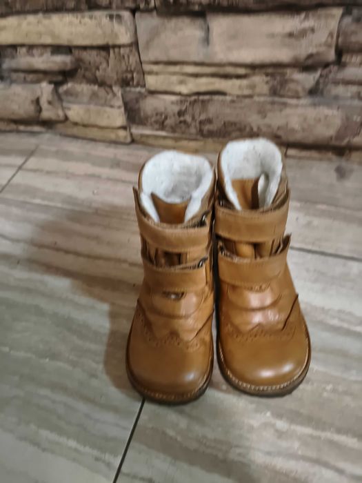 Боти и Ботуши от естествена кожа-детски