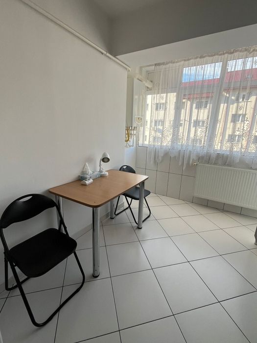 Garsoniera pentru inchiriat
