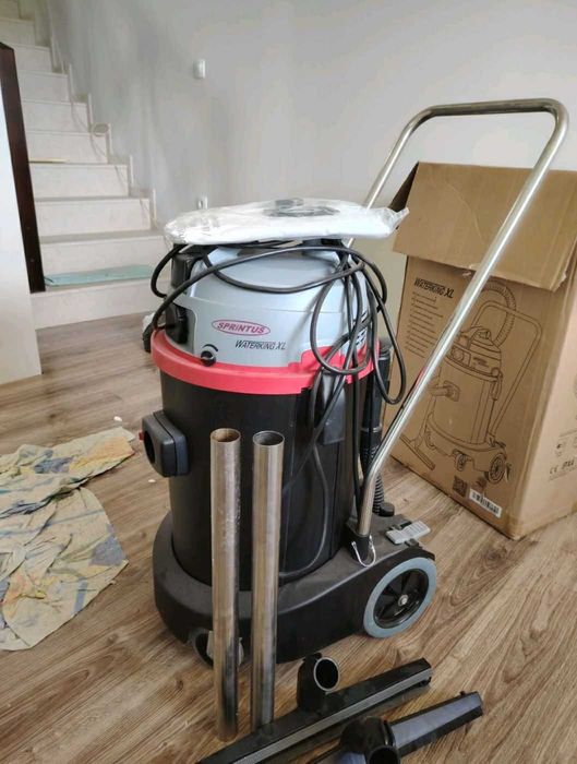 Професионална прахосмукачка Sprintus Waterking XL