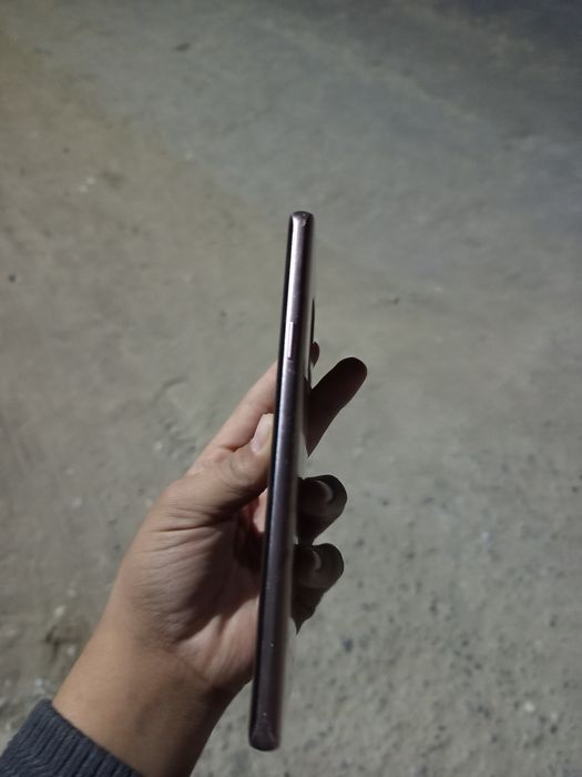 S9+ garant bor narx 900ming